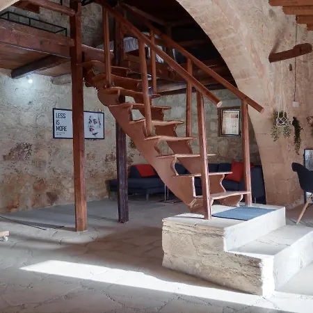 Galileo House Parekklisia
